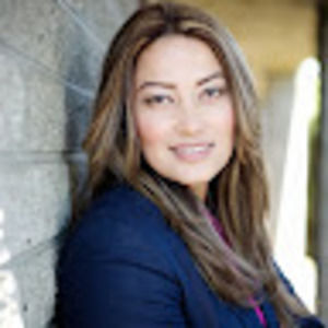 Meet your Posher, Melika